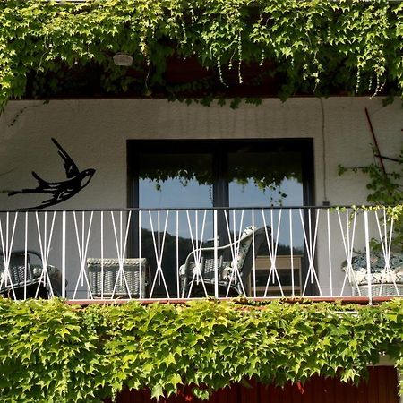 Ferienwohnung „Schwalbennest“ Reil/Mosel Ngoại thất bức ảnh